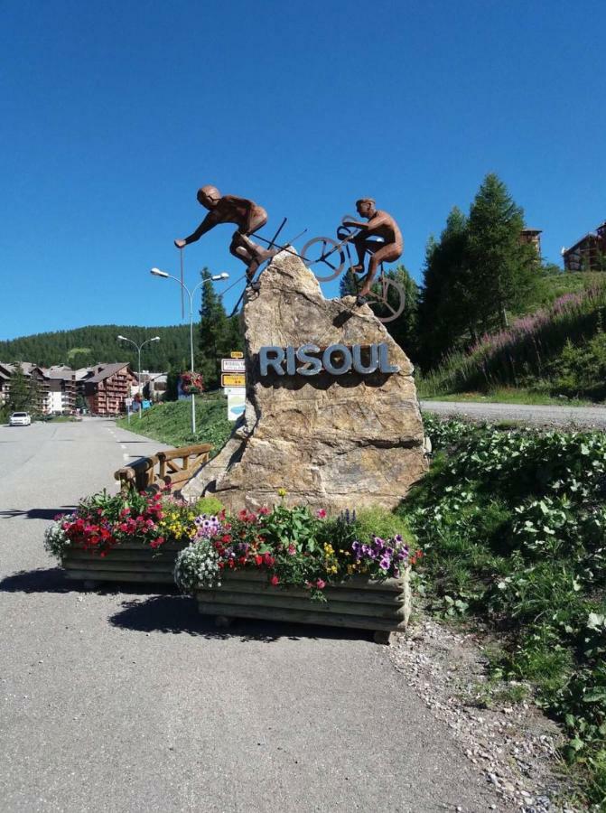 T2 Residence Antares 4* Pieds Des Pistes Risoul Bagian luar foto